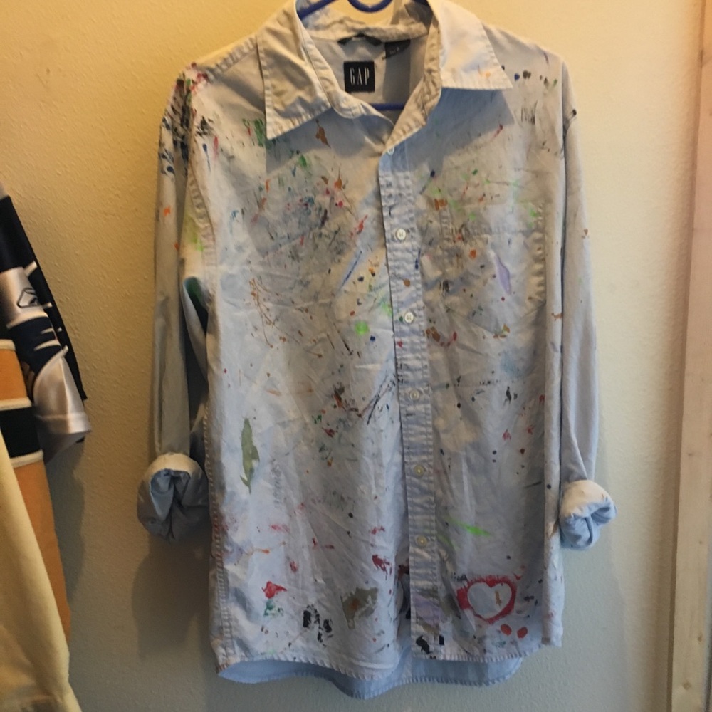 Gap oxford style paint splattered button down.